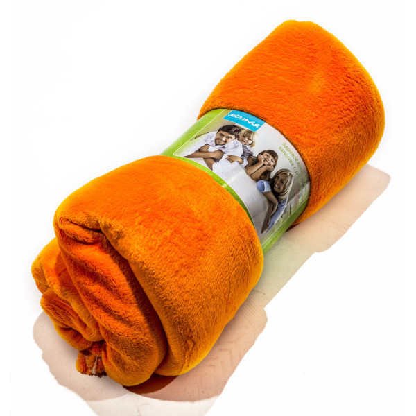Оранжево поларено одеяло